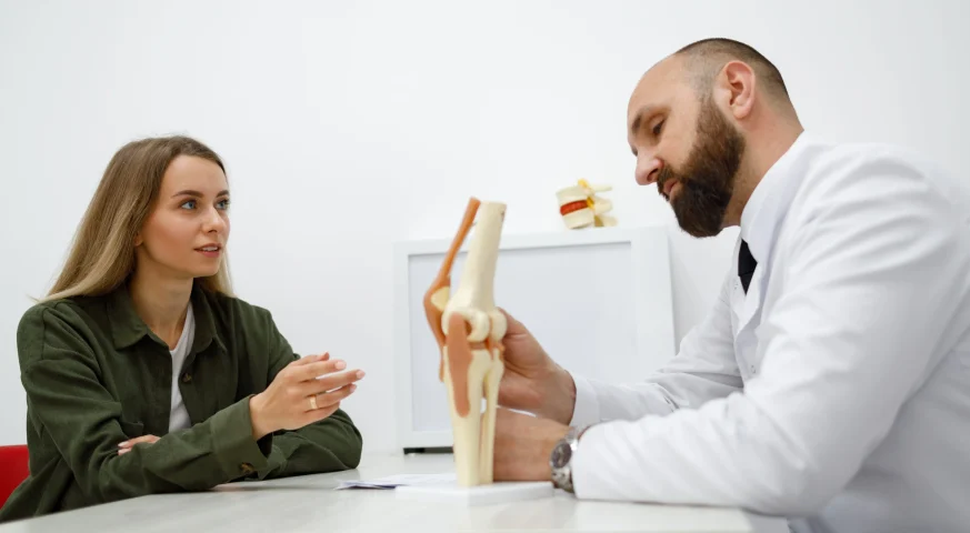 Arthros Central Hospital